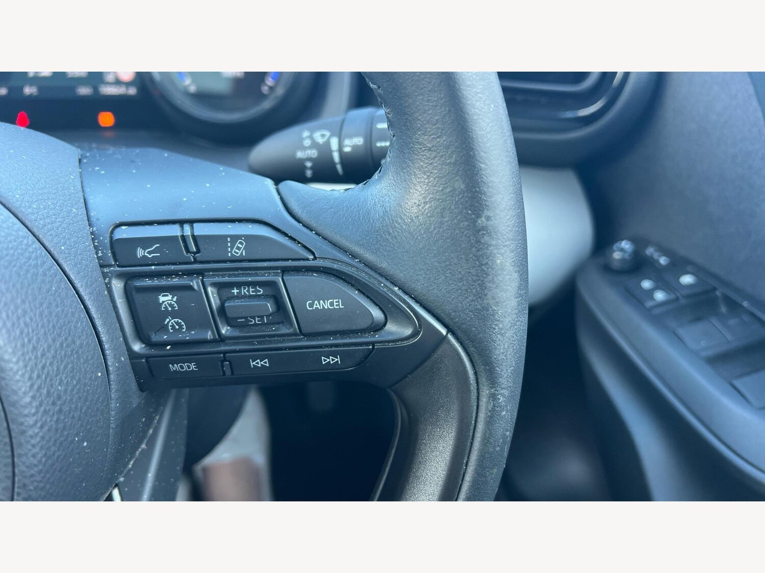 Used Toyota Yaris for sale - 77940146: Photo 22