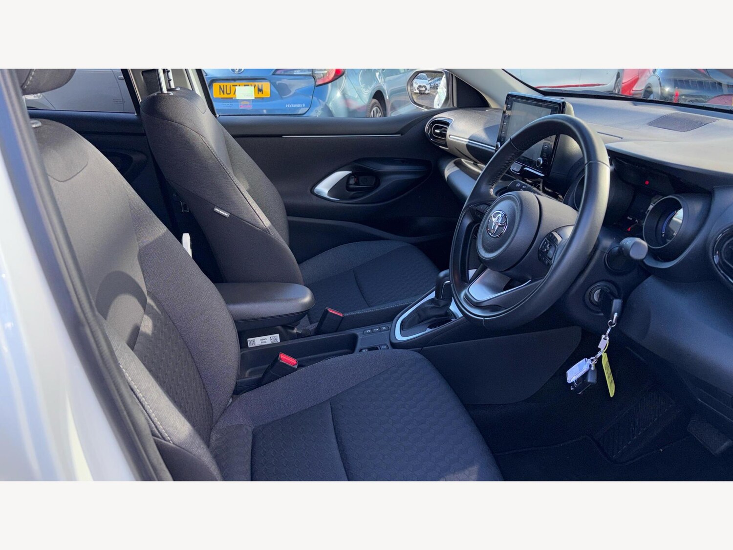 Used Toyota Yaris 2023 for sale - 77066435: Photo 13