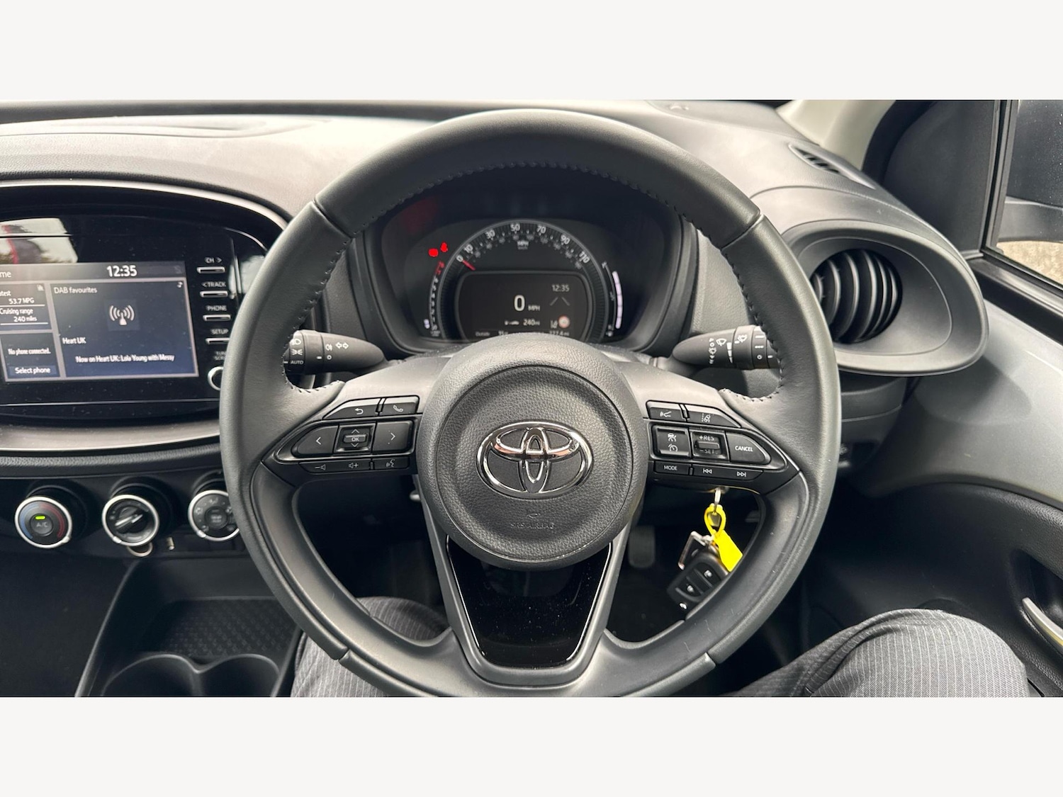 Used Toyota Aygo X 2023 for sale - 77103674: Photo 8