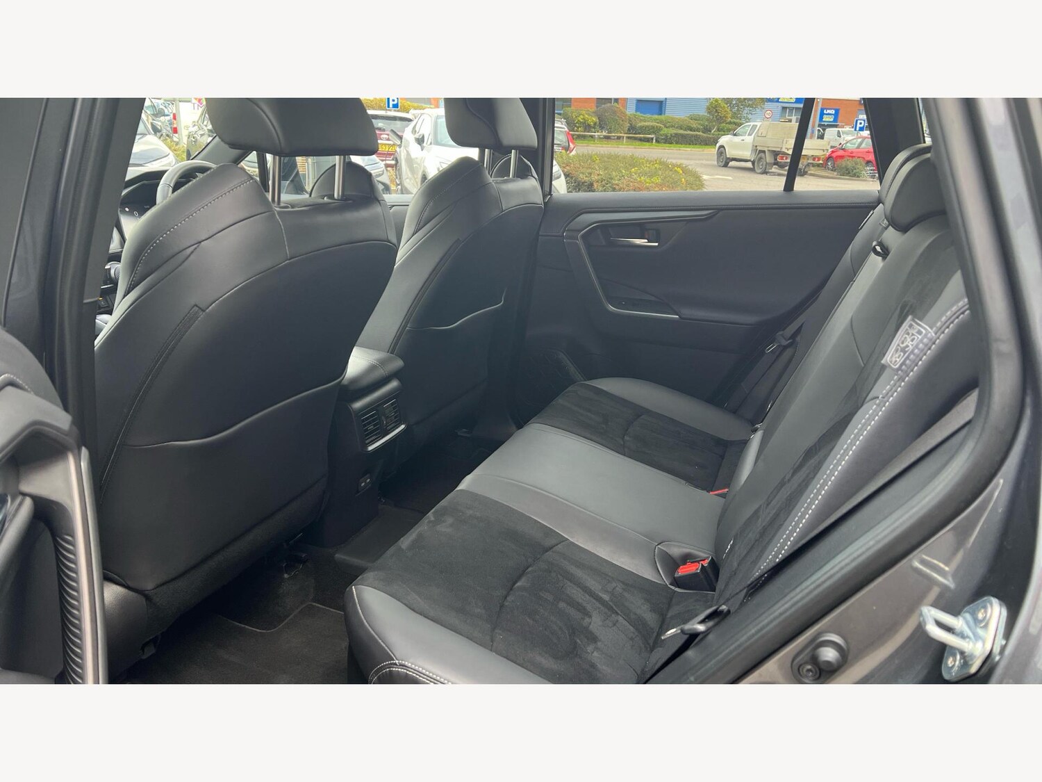 Used Toyota RAV4 2024 for sale - 76326722: Photo 14