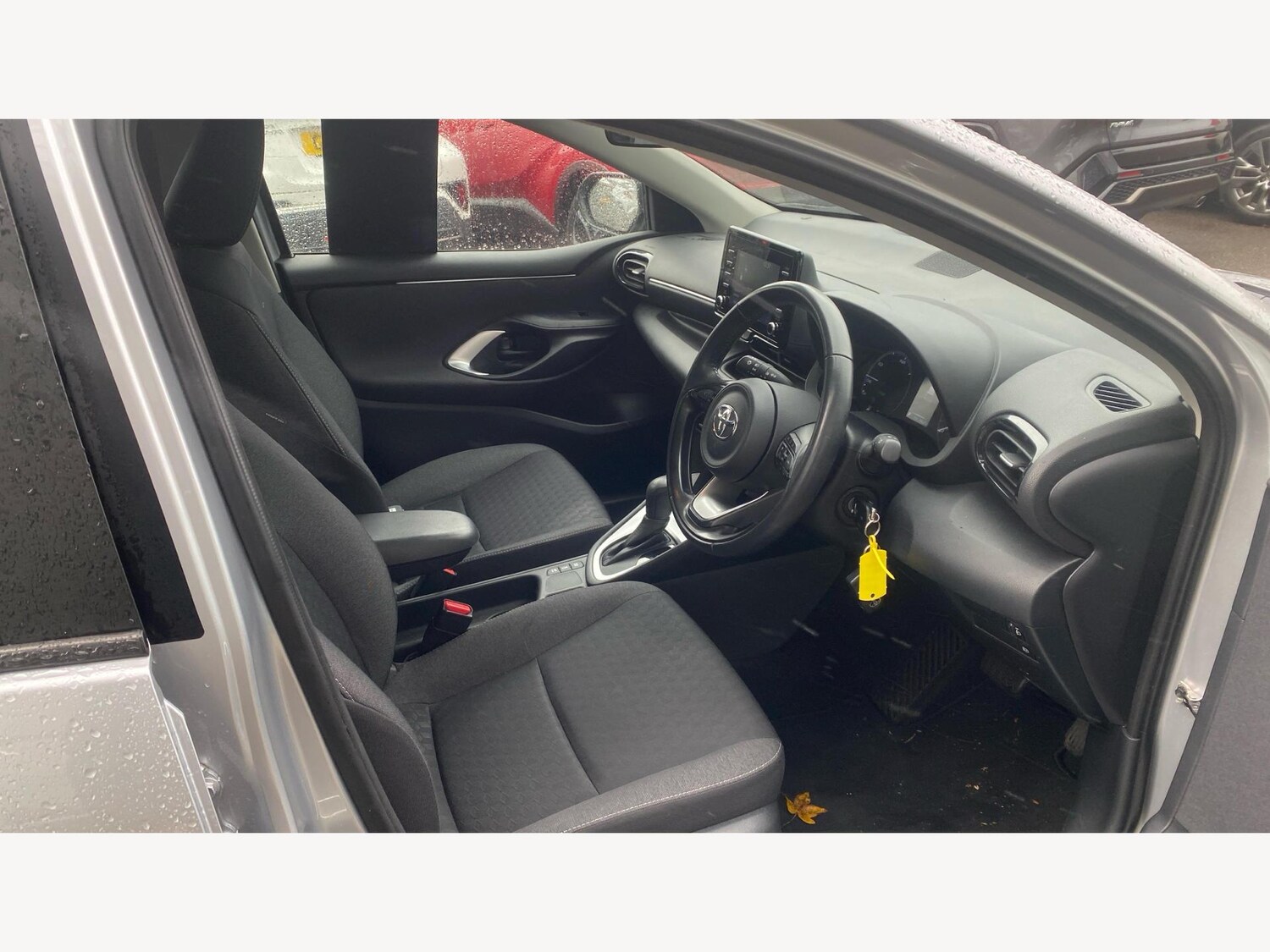 Used Toyota Yaris 2022 for sale - 76573203: Photo 13