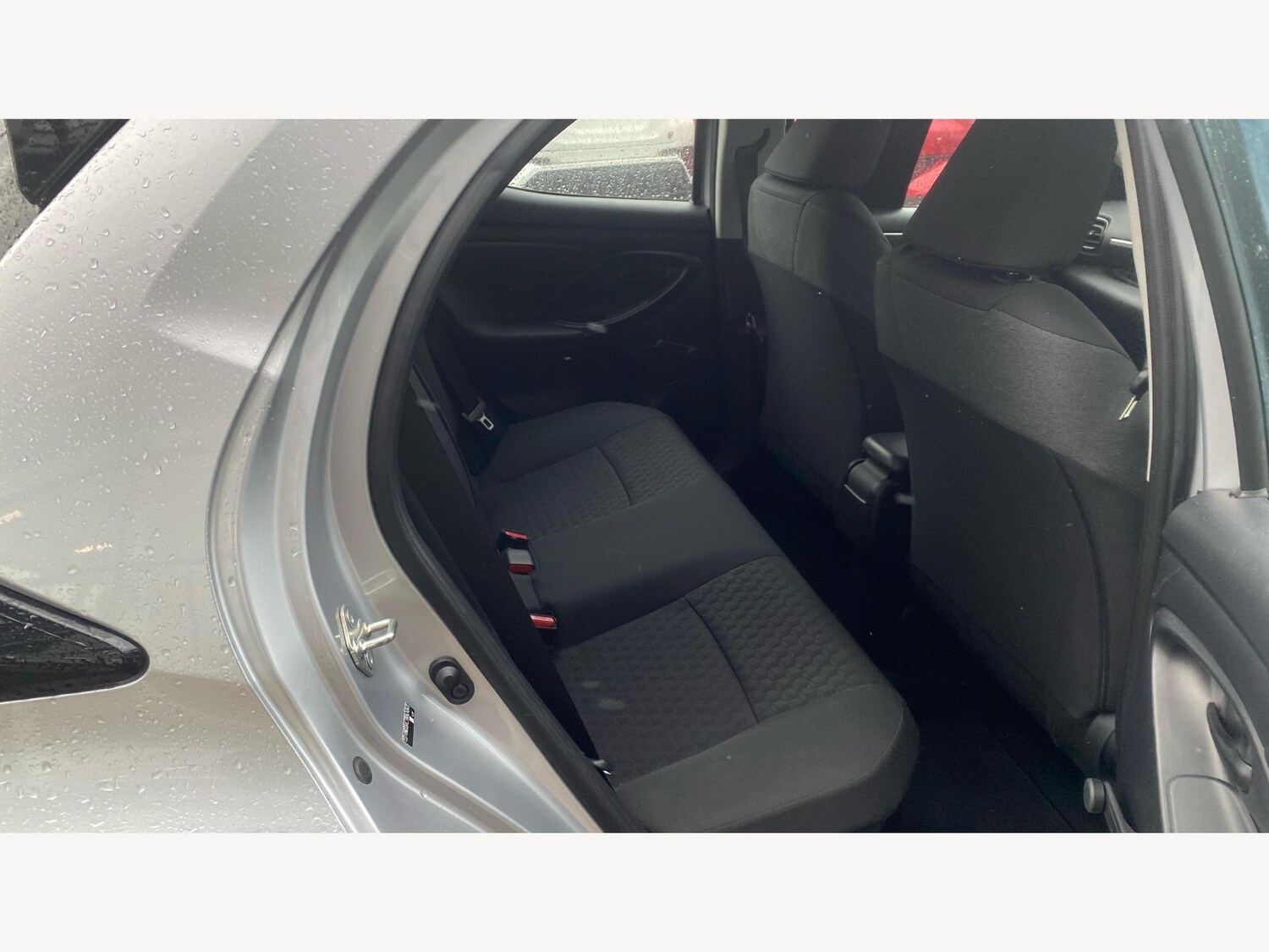 Used Toyota Yaris 2022 for sale - 76573203: Photo 14