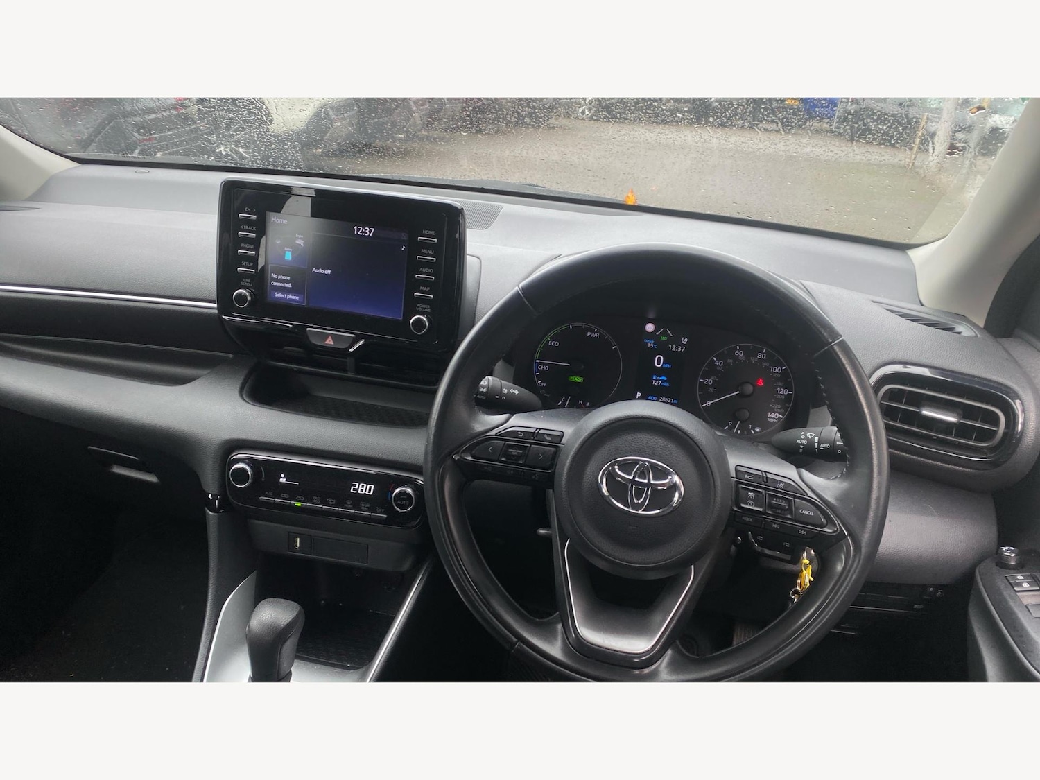 Used Toyota Yaris 2022 for sale - 76573203: Photo 7