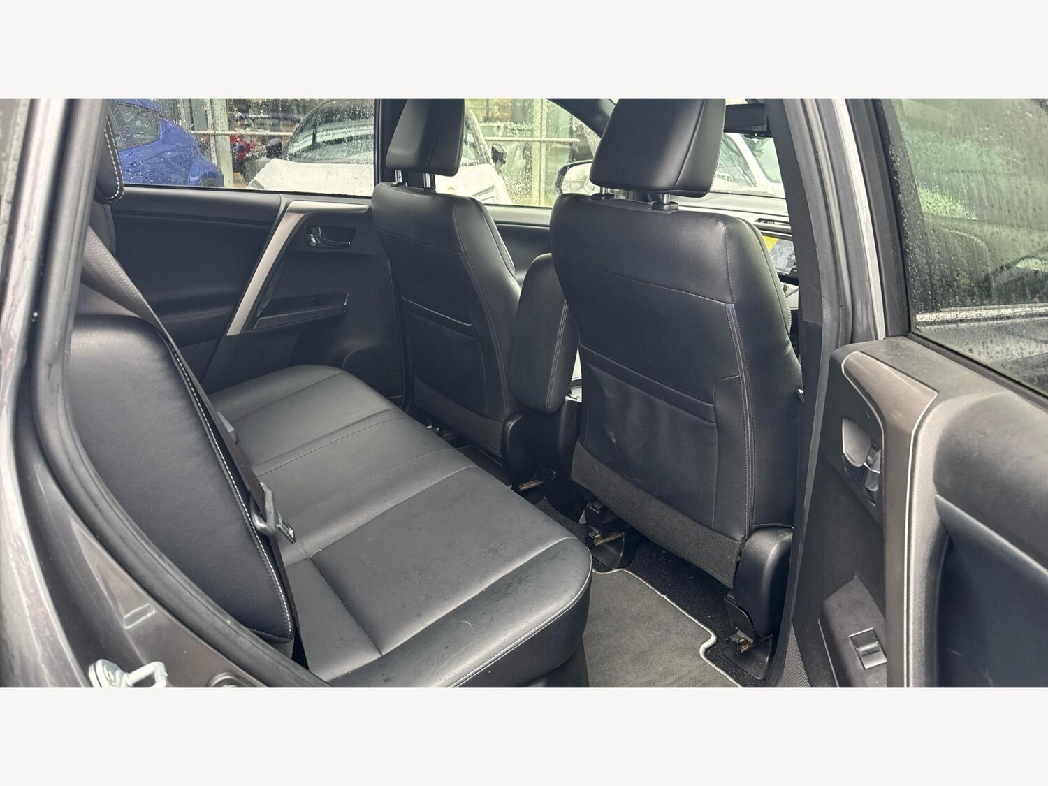 Used Toyota RAV4 2017 for sale - 77479301: Photo 14