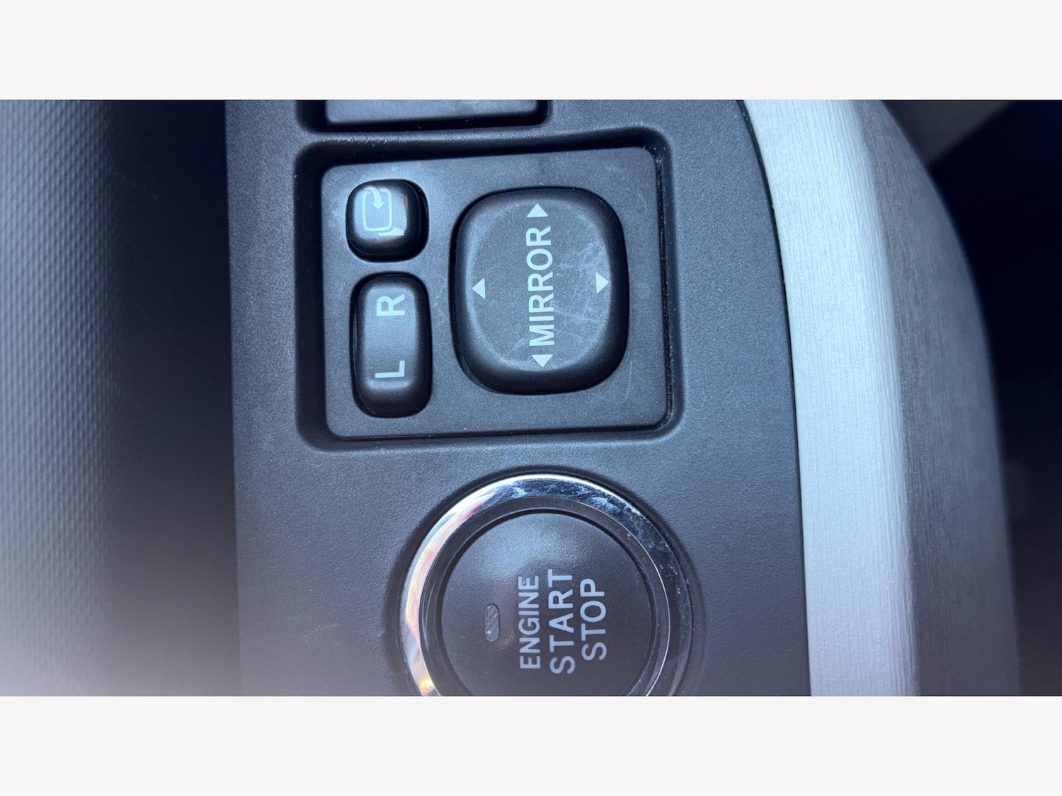 Used Toyota IQ 2013 for sale - 77573778: Photo 26