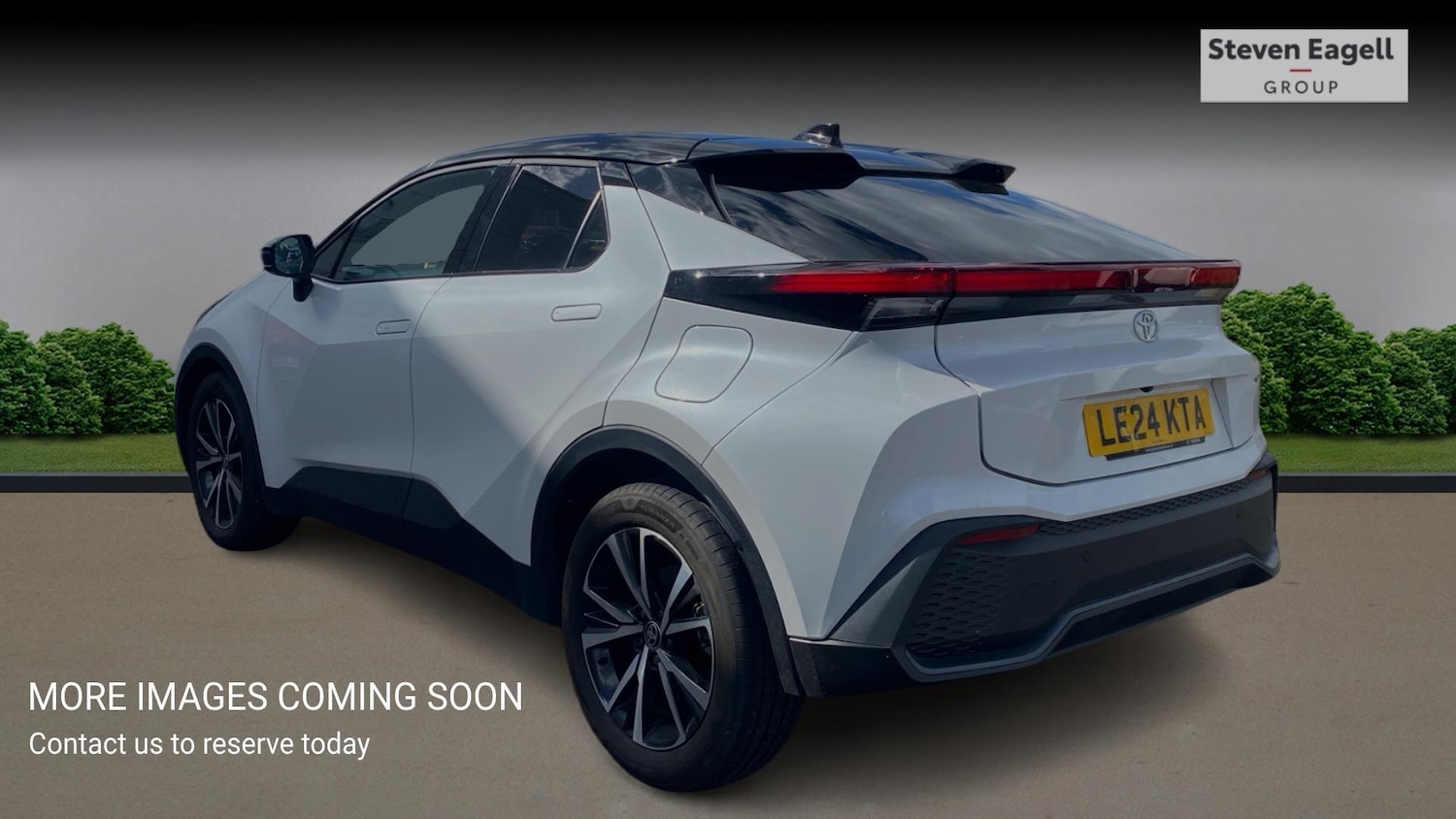 Used Toyota C-HR 2024 for sale - 78185089: Photo 2