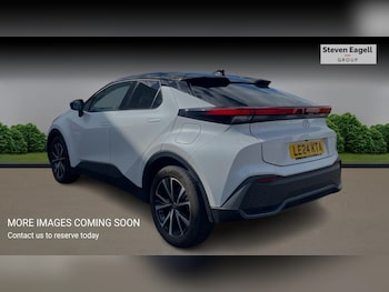 Used Toyota C-HR 2024 for sale - 78185089: Photo