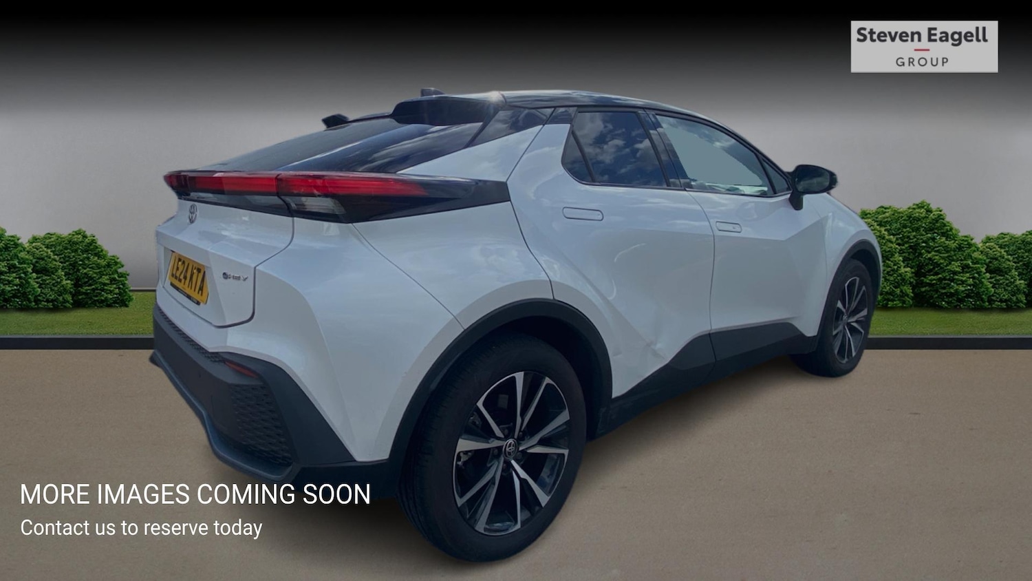 Used Toyota C-HR 2024 for sale - 78185089: Photo 4