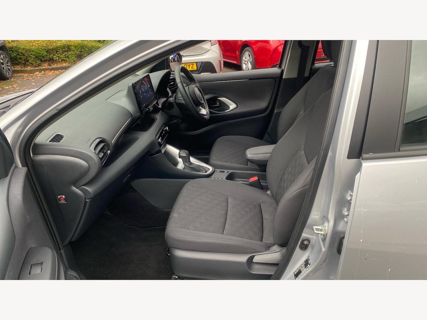 Used Toyota Yaris 2024 for sale - 76866473: Photo 12