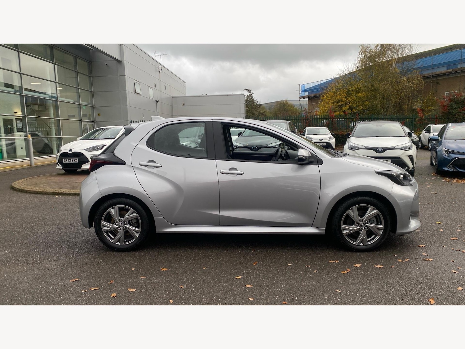 Used Toyota Yaris 2024 for sale - 76866473: Photo 18