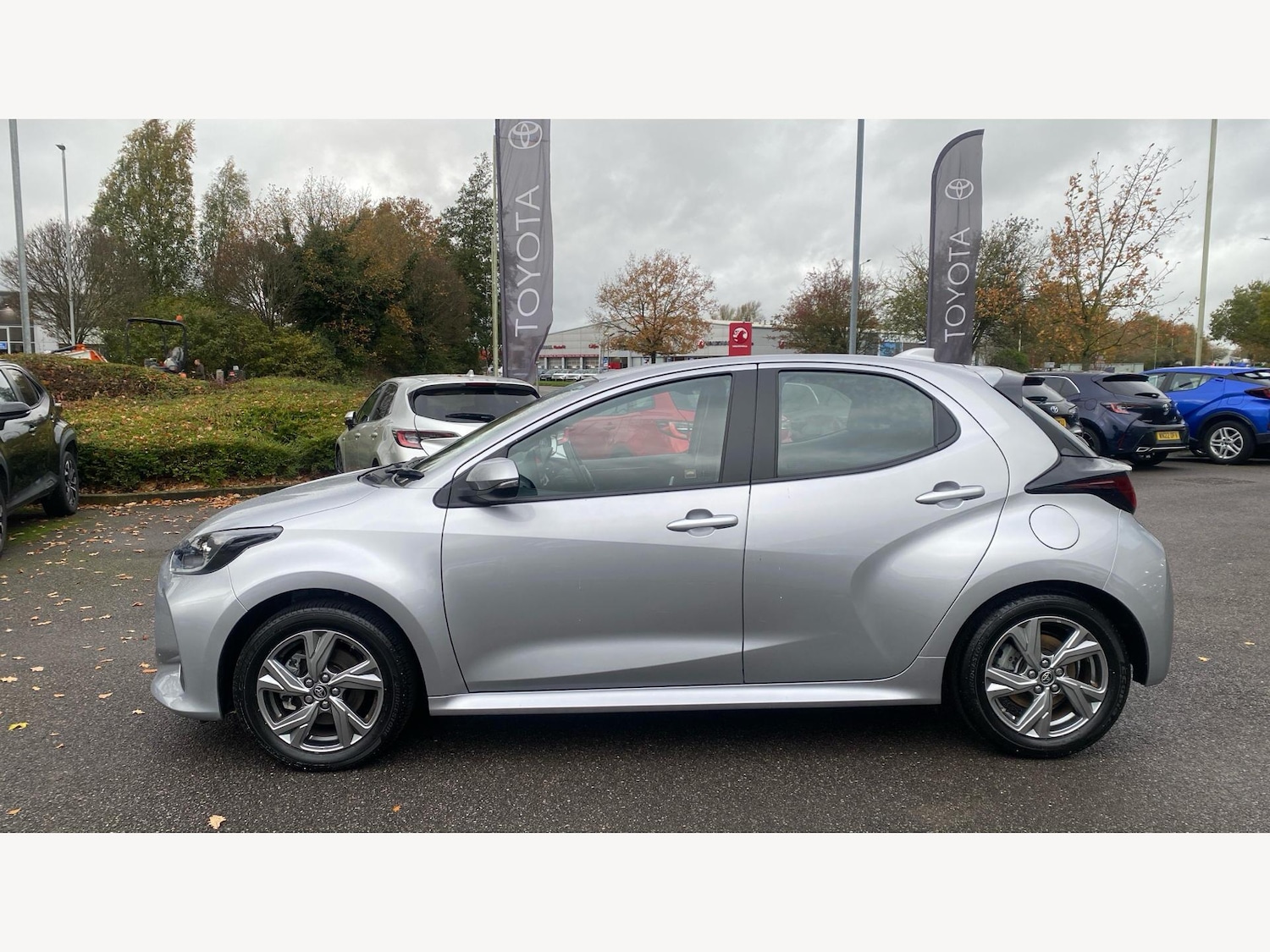 Used Toyota Yaris 2024 for sale - 76866473: Photo 19