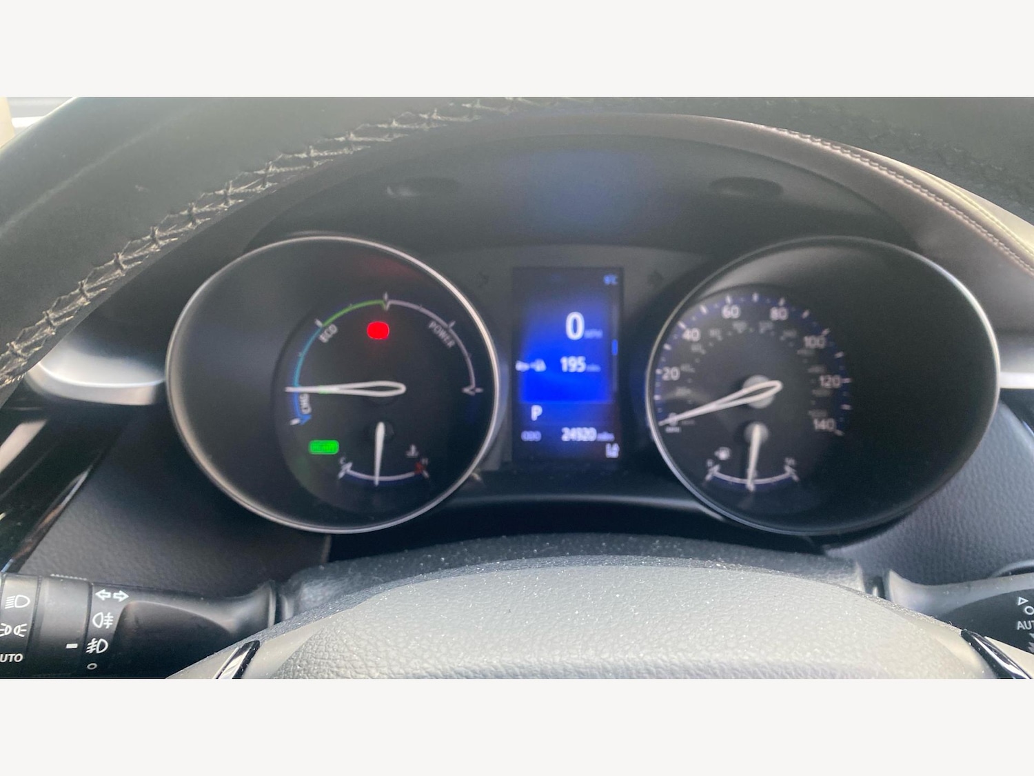 Used Toyota C-HR 2016 for sale - 77574886: Photo 11