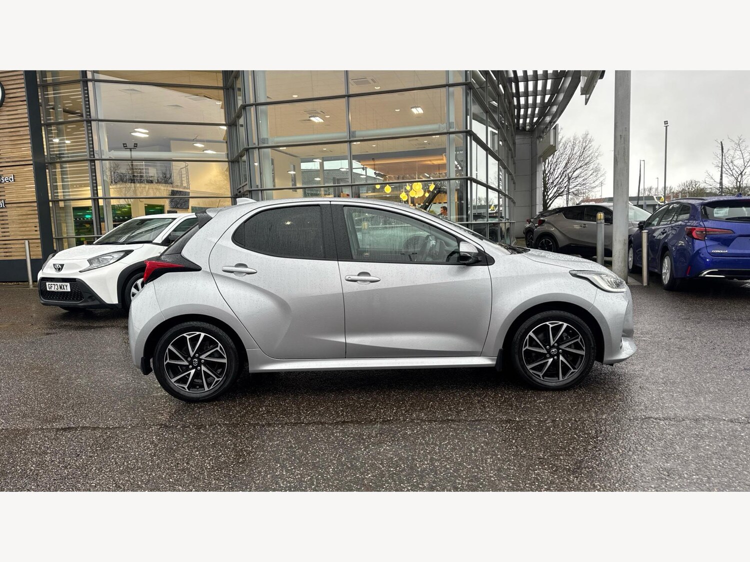 Used Toyota Yaris 2022 for sale - 77574428: Photo 18