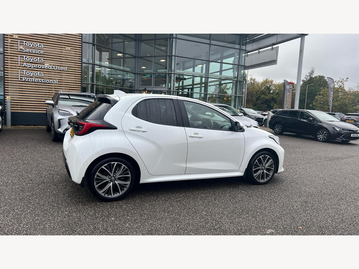 Used Toyota Yaris for sale - 76485766: Photo 18