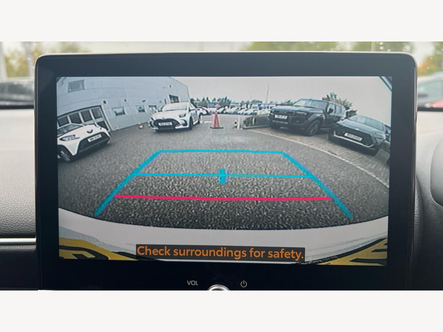 Used Toyota Yaris for sale - 76485766: Photo 25