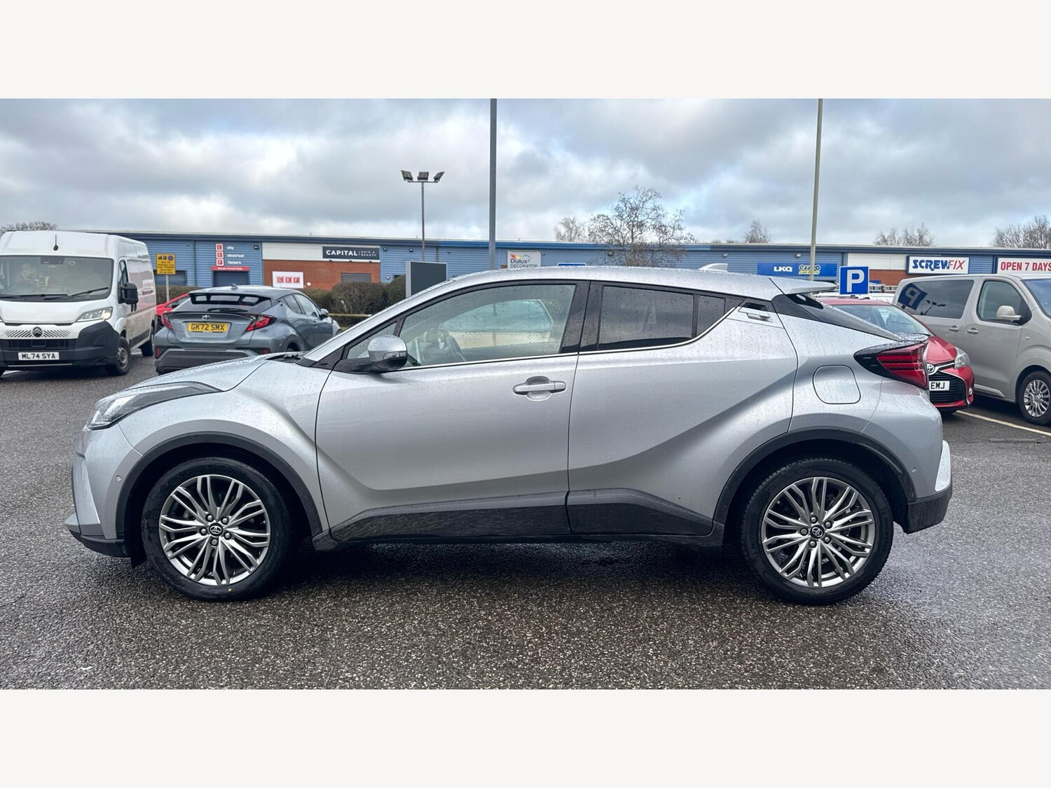 Used Toyota C-HR for sale - 77969955: Photo 19