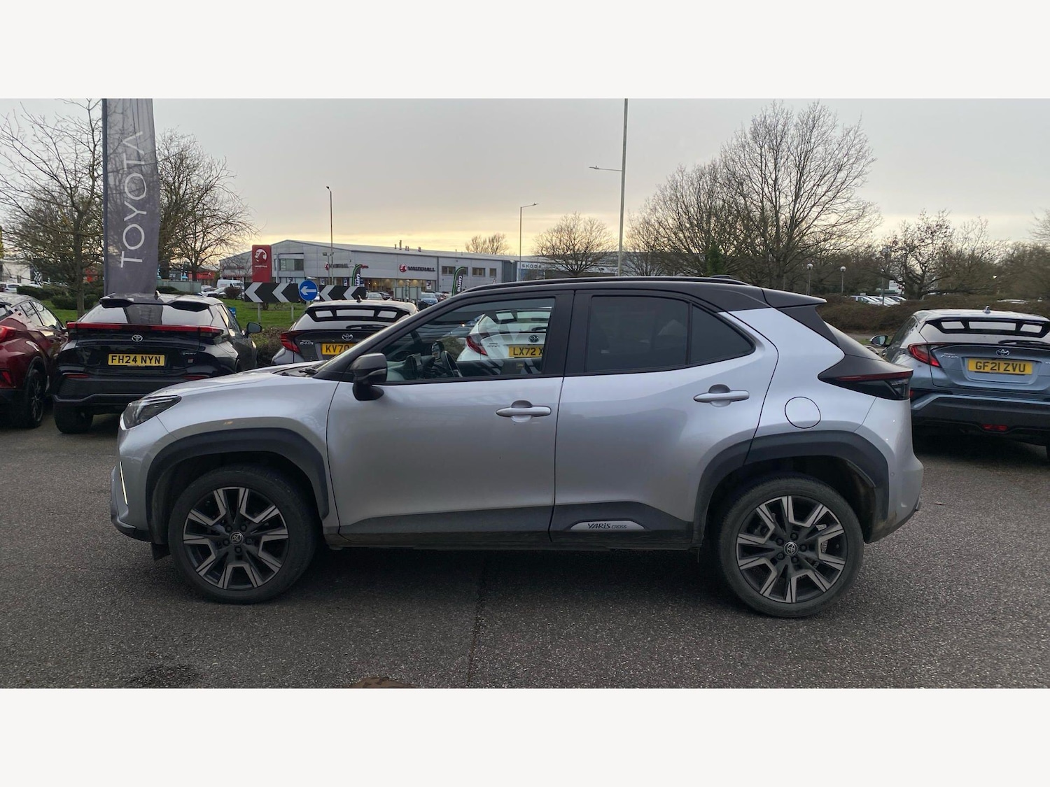 Used Toyota Yaris Cross 2024 for sale - 77940523: Photo 19