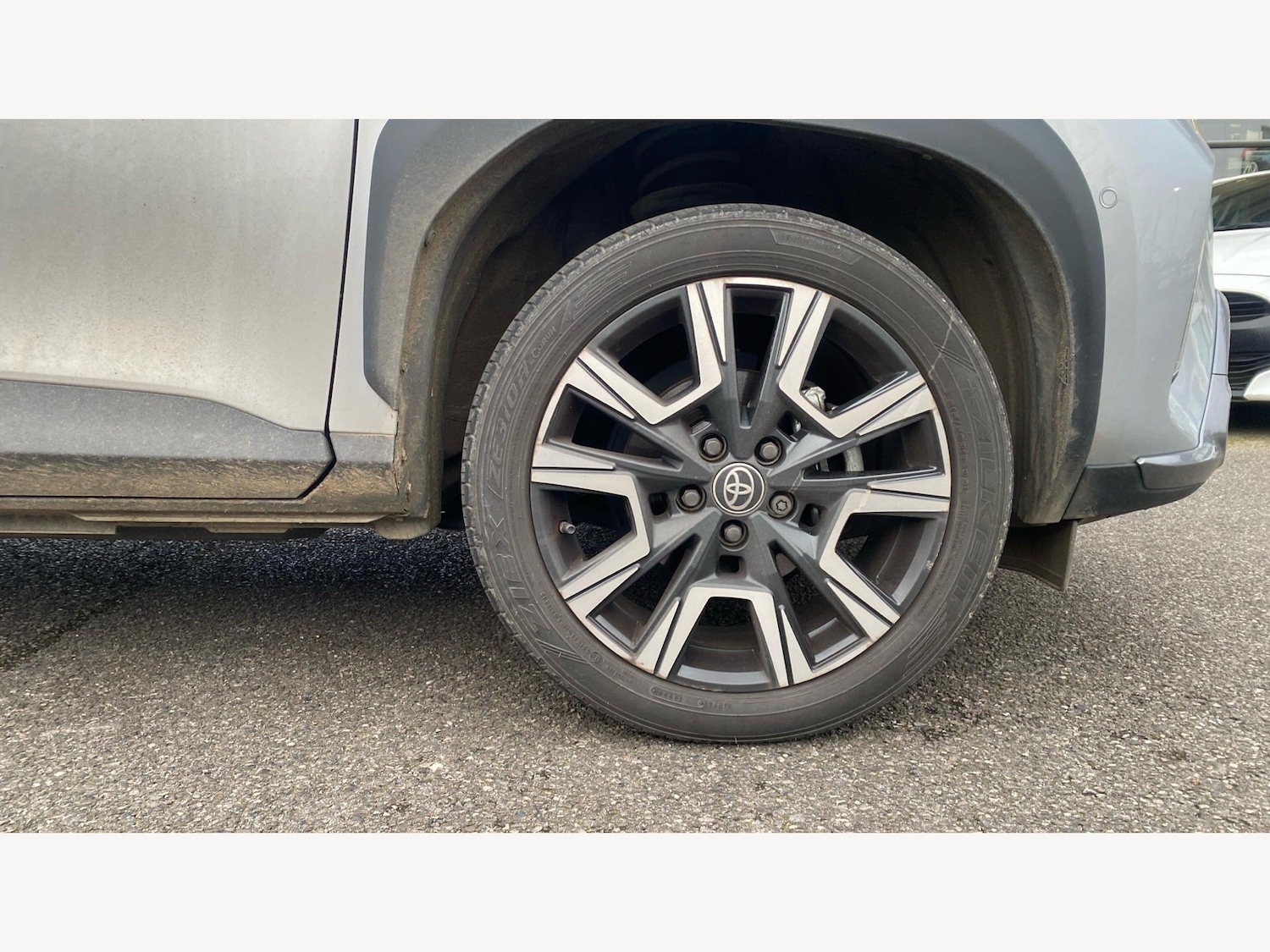 Used Toyota Yaris Cross 2024 for sale - 77940523: Photo 20