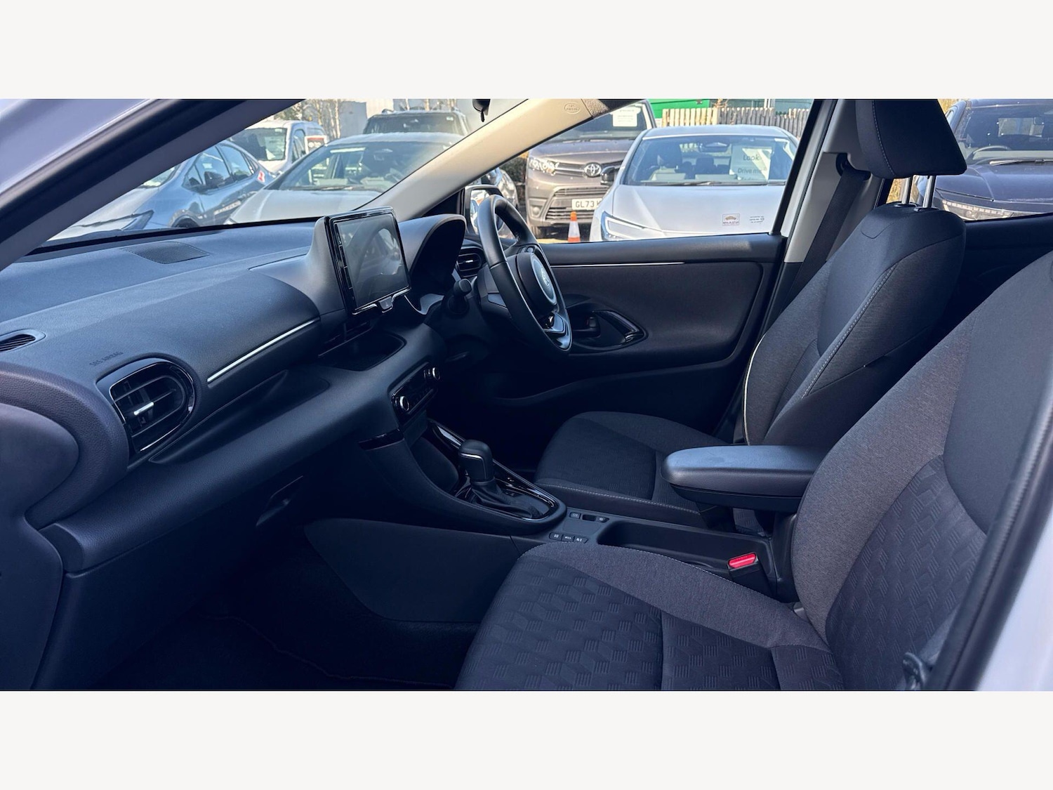 Used Toyota Yaris 2025 for sale - 77982717: Photo 12