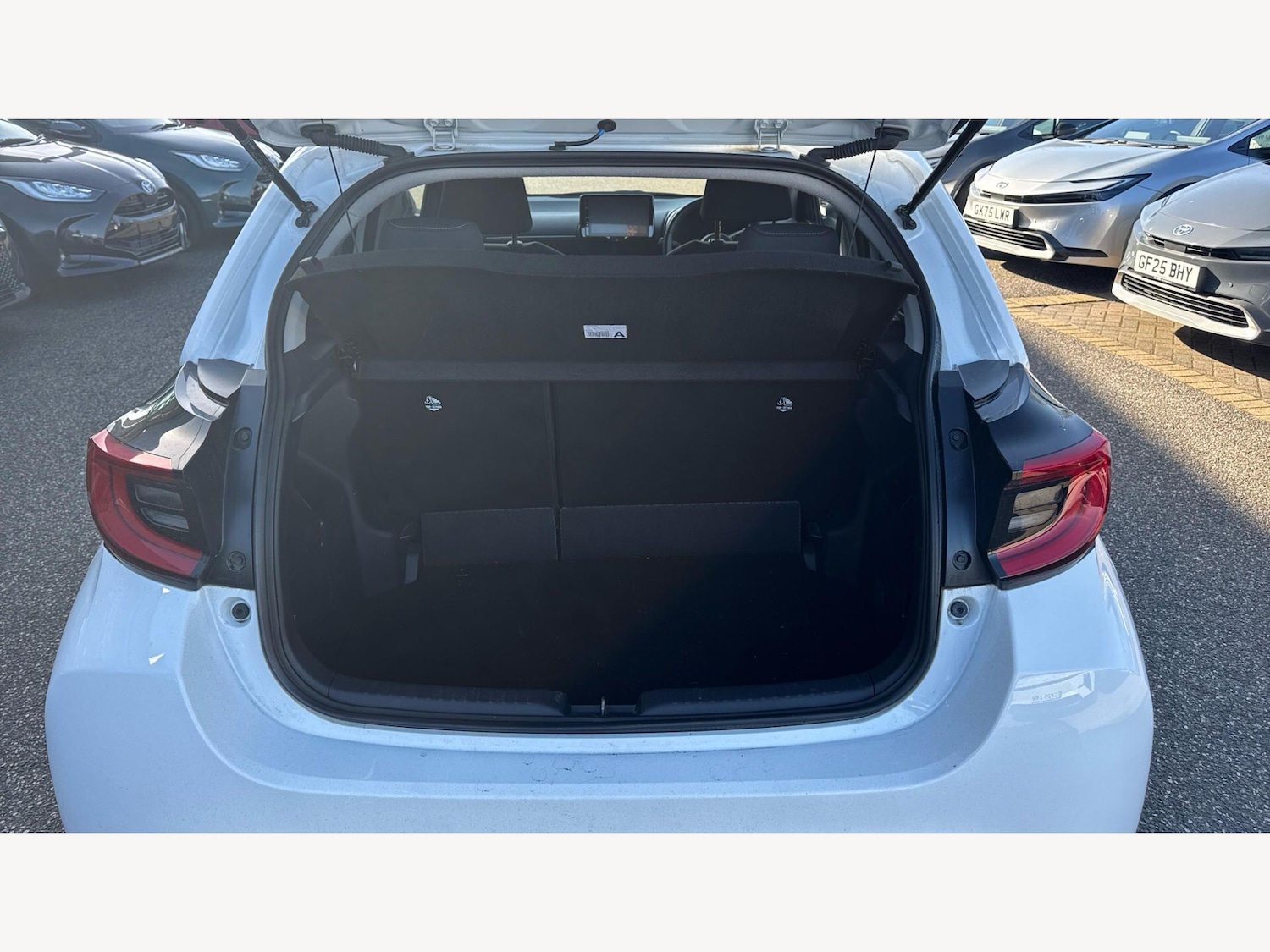 Used Toyota Yaris 2025 for sale - 77982717: Photo 16