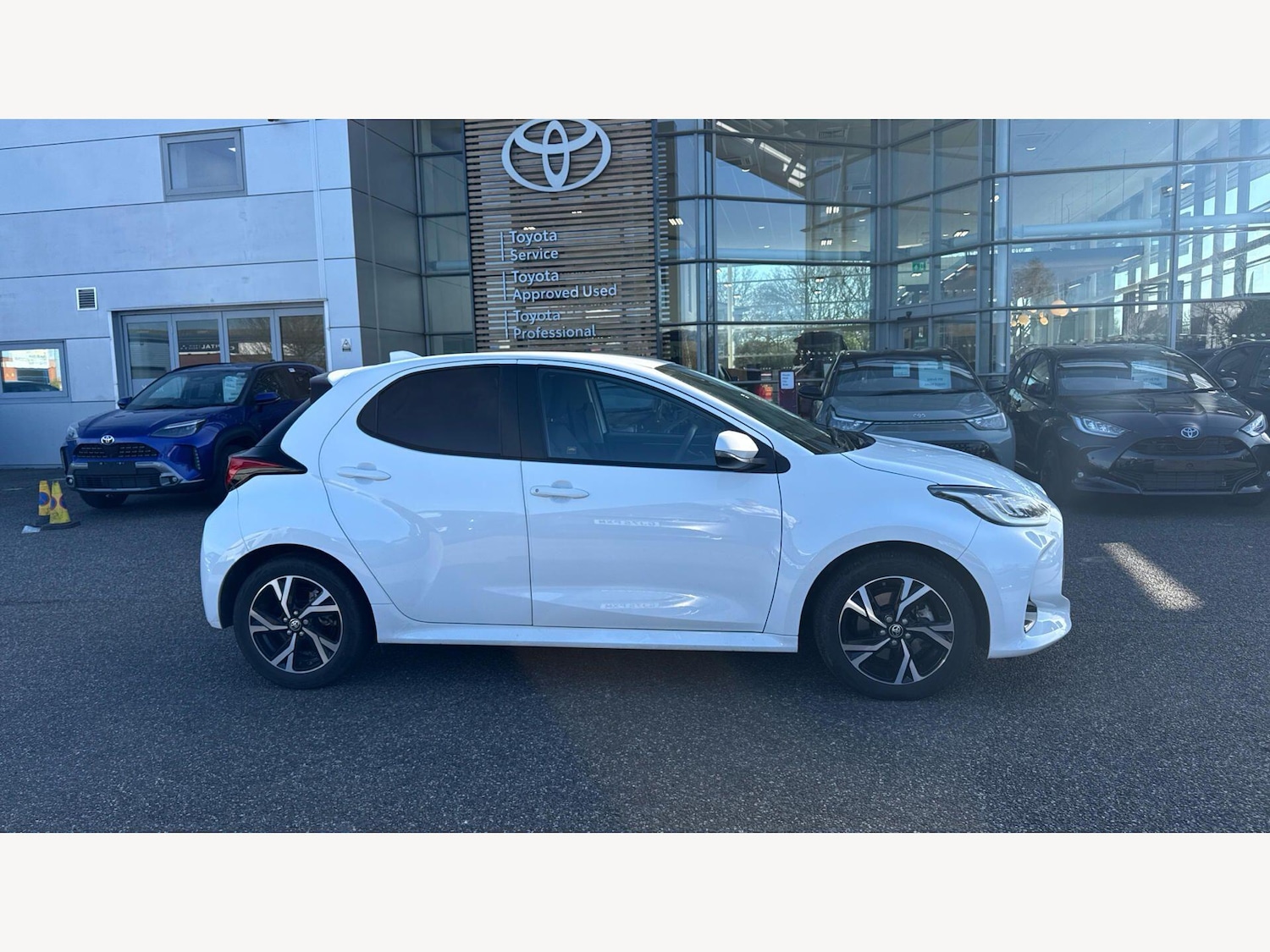 Used Toyota Yaris 2025 for sale - 77982717: Photo 18