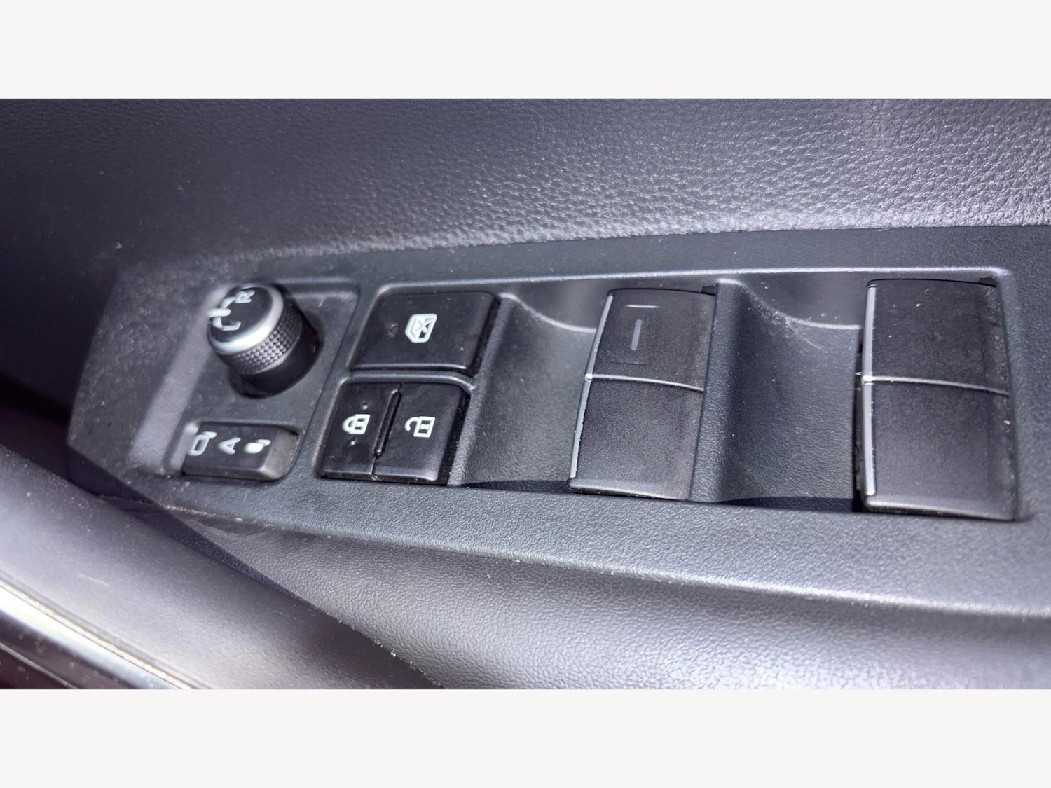 Used Toyota Corolla 2023 for sale - 77175074: Photo 27