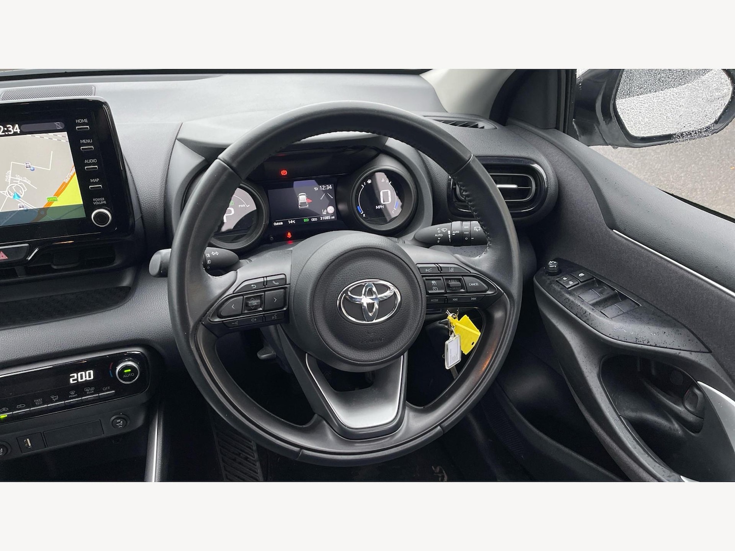 Used Toyota Yaris for sale - 77191109: Photo 10