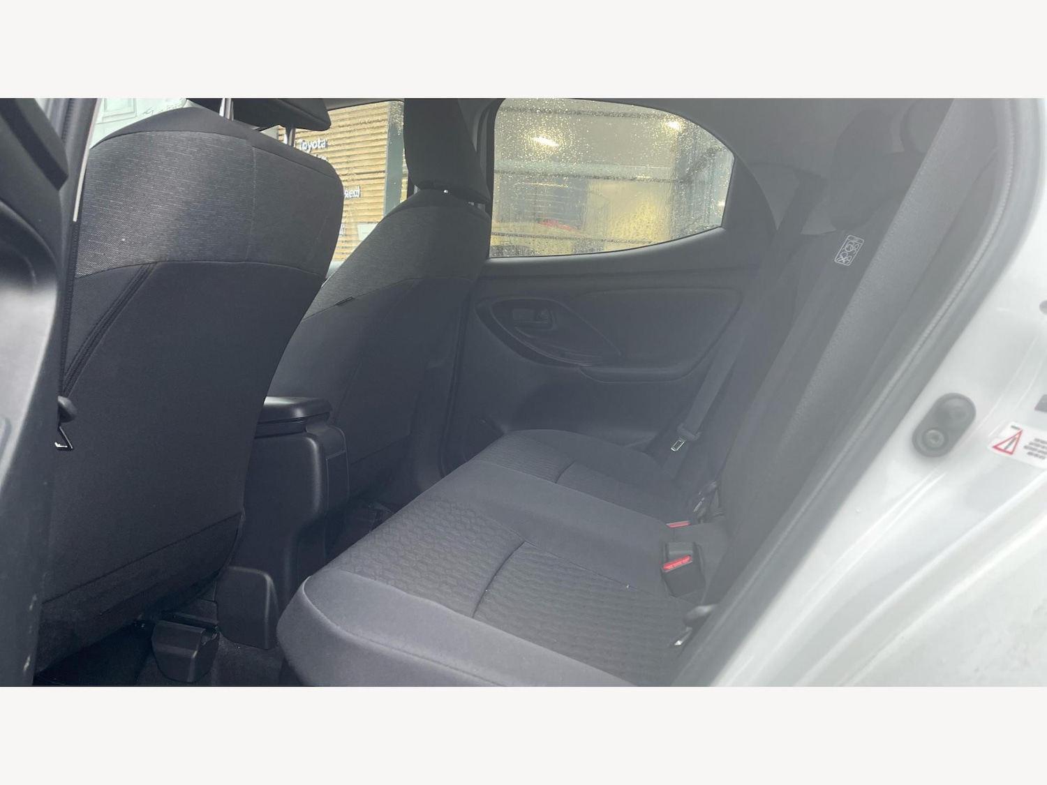 Used Toyota Yaris for sale - 77191109: Photo 15