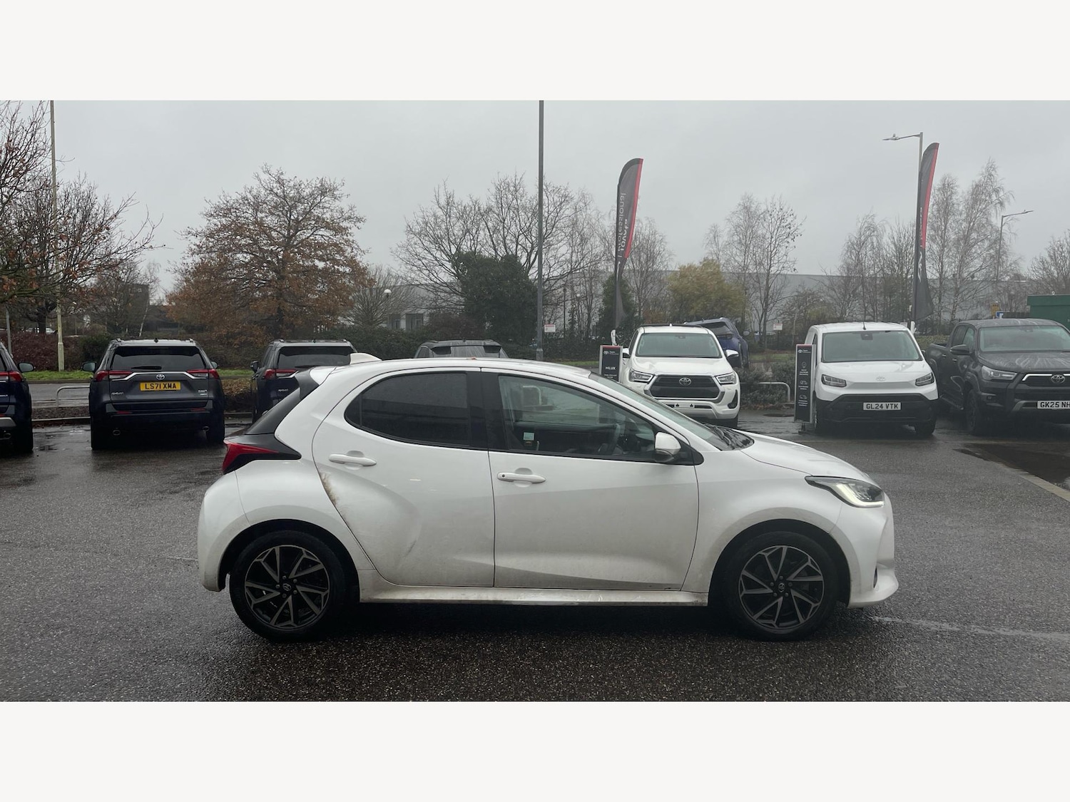 Used Toyota Yaris for sale - 77191109: Photo 18