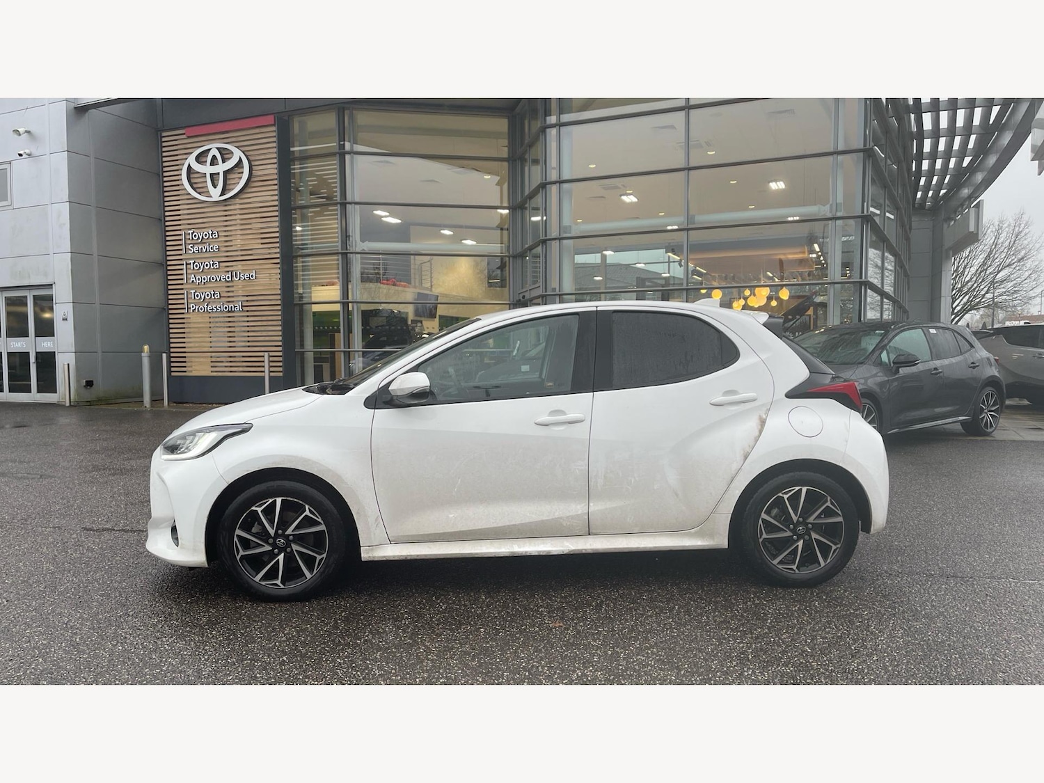 Used Toyota Yaris for sale - 77191109: Photo 19