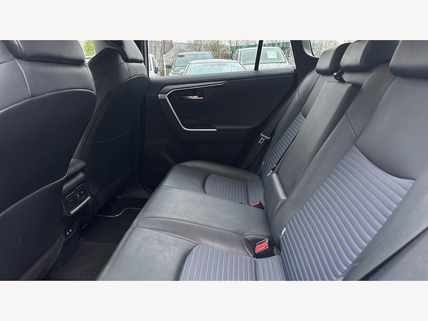 Used Toyota RAV4 2021 for sale - 77724165: Photo 15