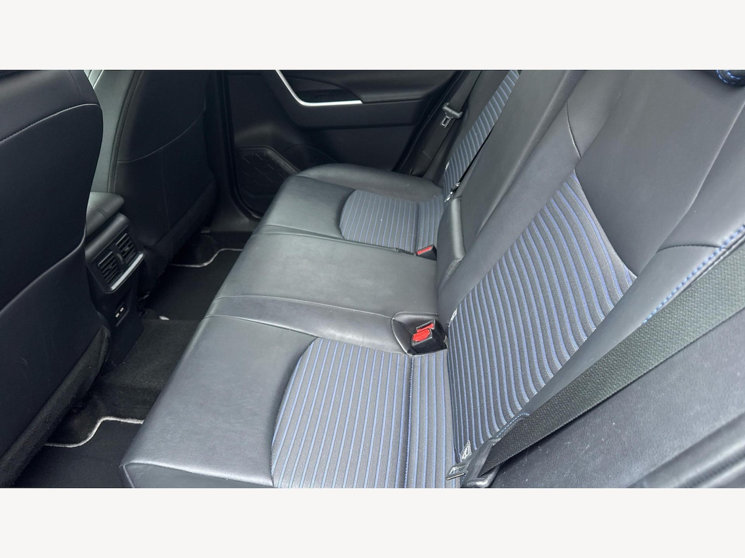 Used Toyota RAV4 2021 for sale - 77724165: Photo 25