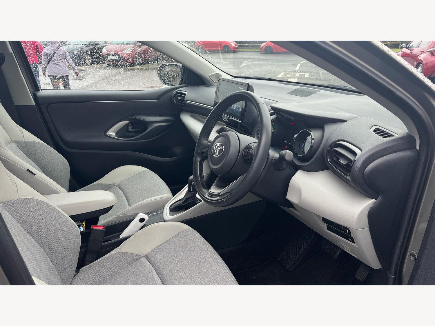 Used Toyota Yaris for sale - 77883560: Photo 13