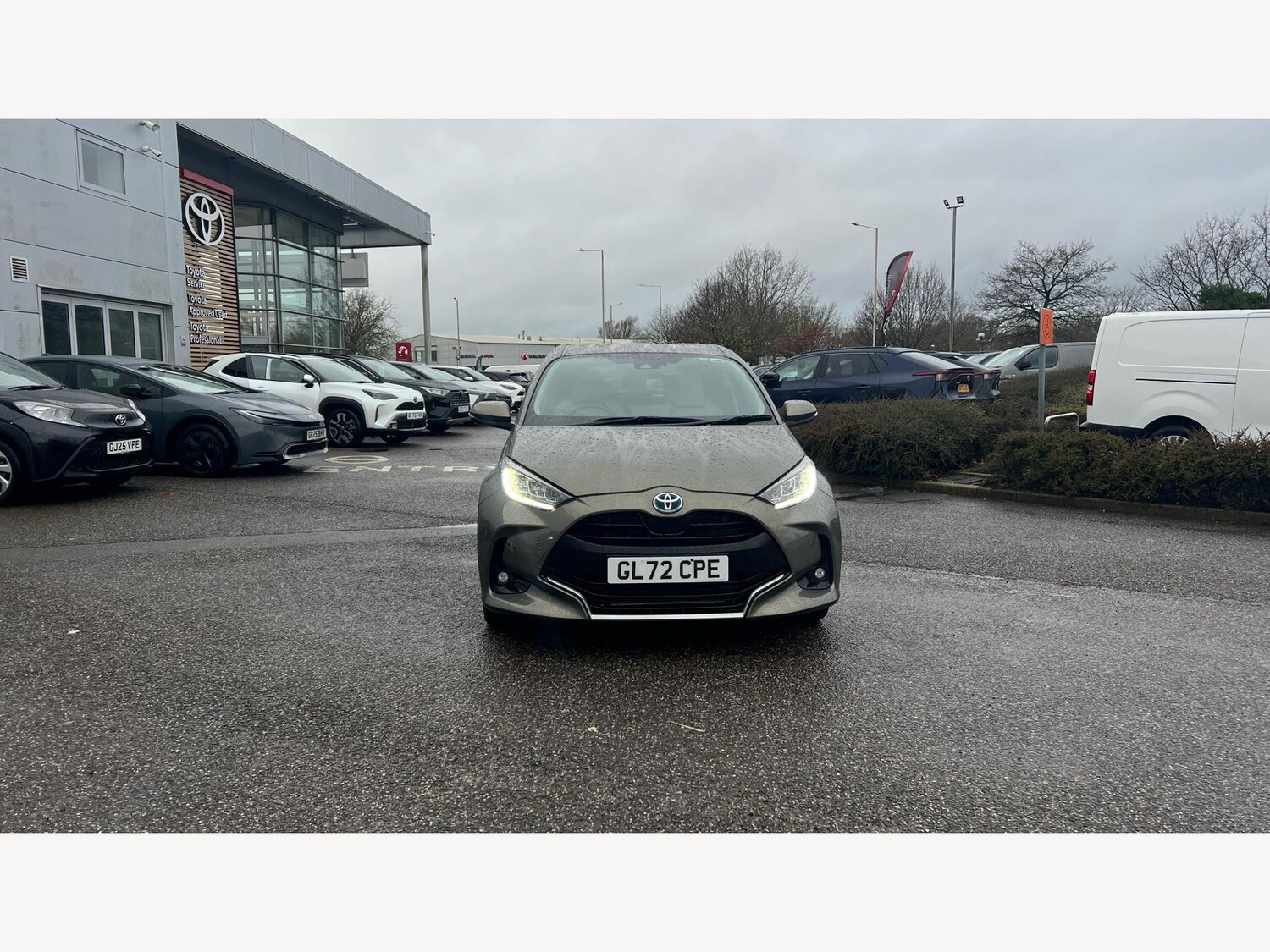 Used Toyota Yaris for sale - 77883560: Photo 17