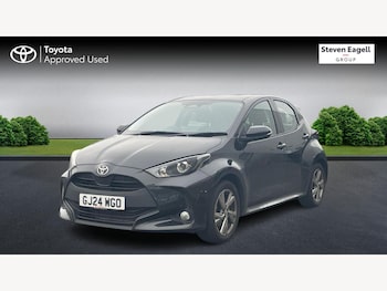 Used Toyota Yaris 2024 for sale - 77412204: Photo