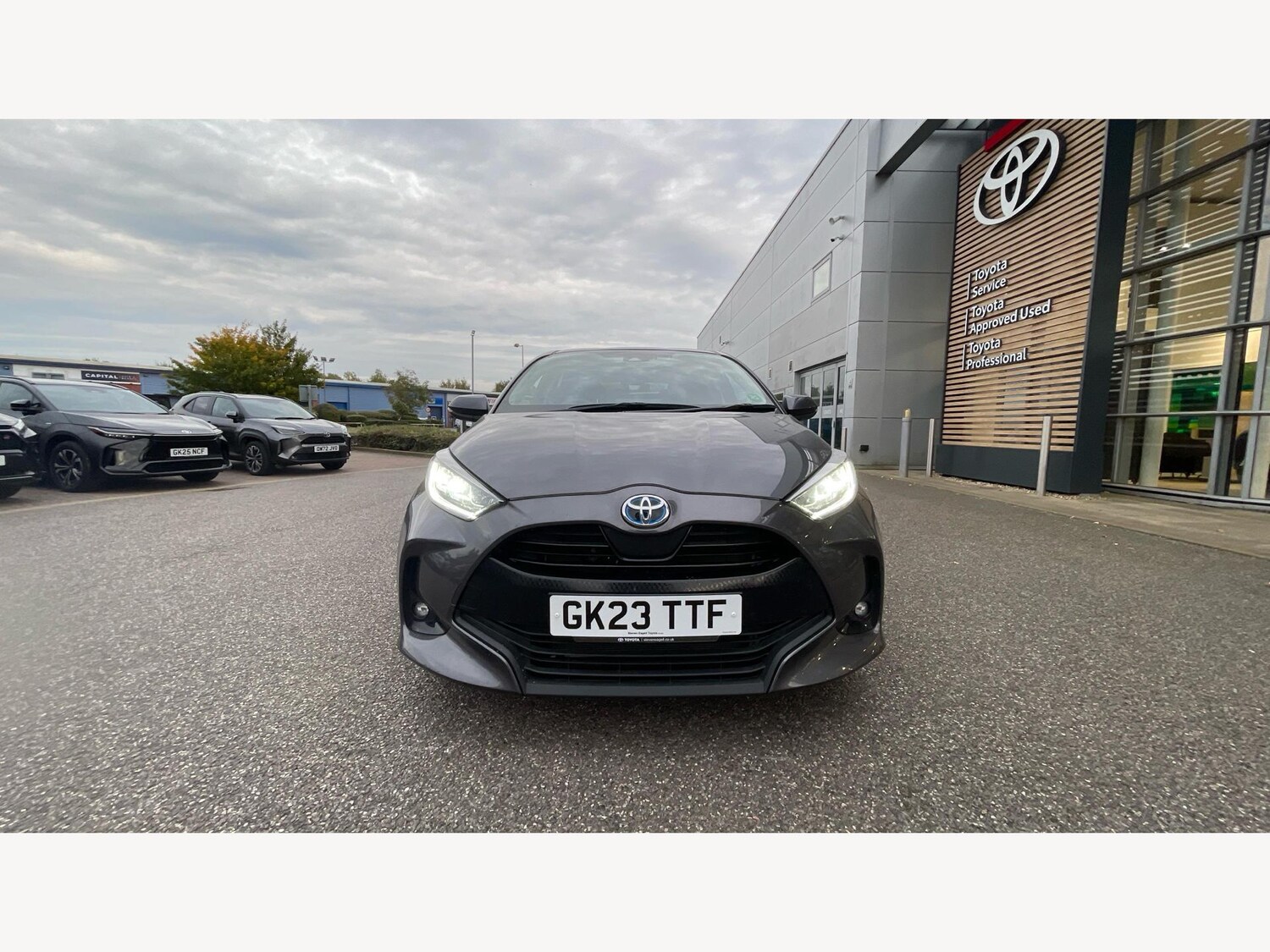 Used Toyota Yaris 2023 for sale - 76189764: Photo 17