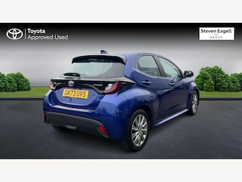 Used Toyota Yaris 2023 for sale - 78319141: Photo