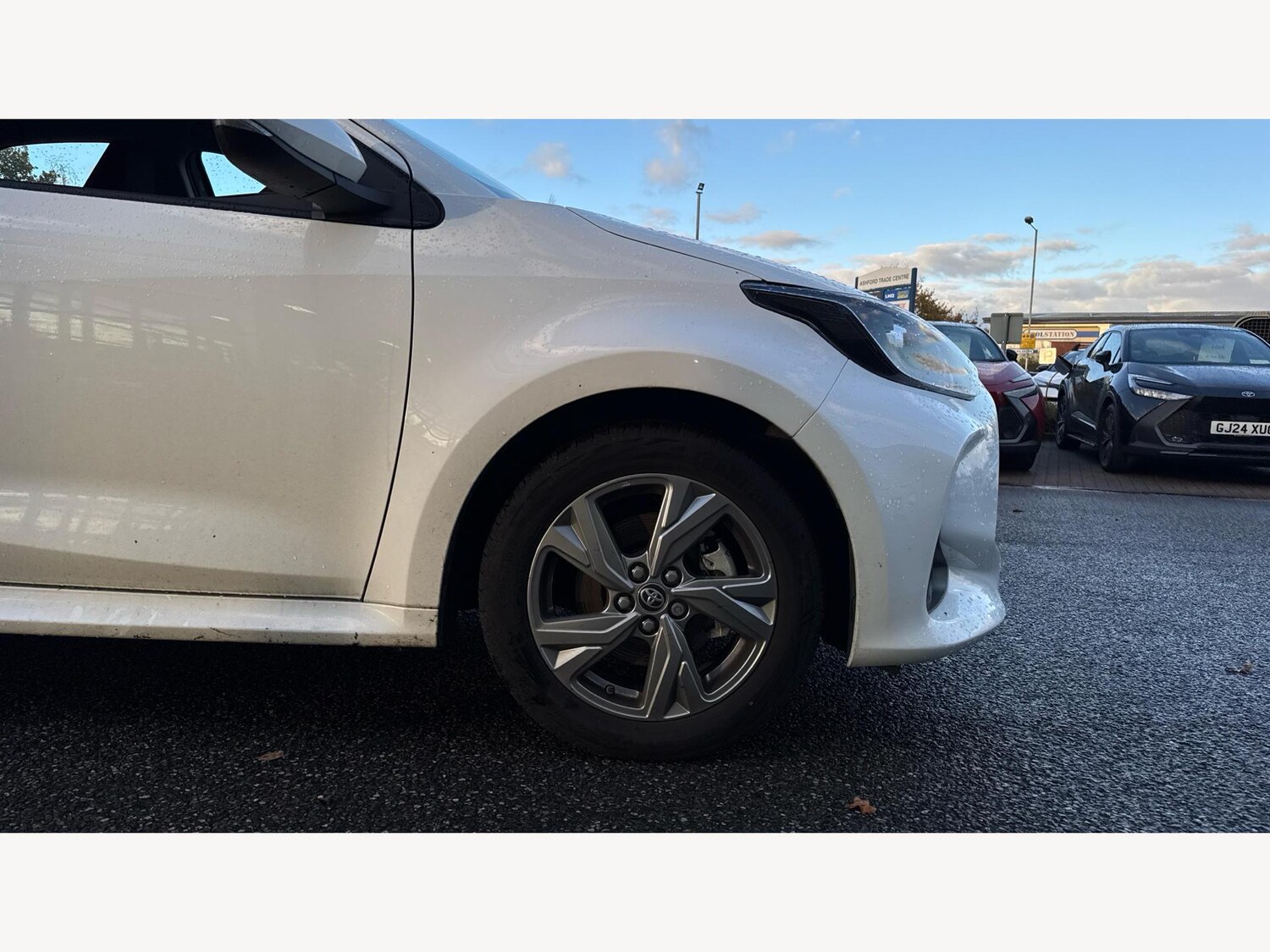 Used Toyota Yaris 2024 for sale - 76899354: Photo 20