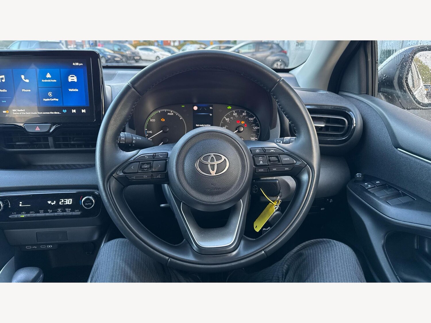 Used Toyota Yaris 2024 for sale - 76899354: Photo 8