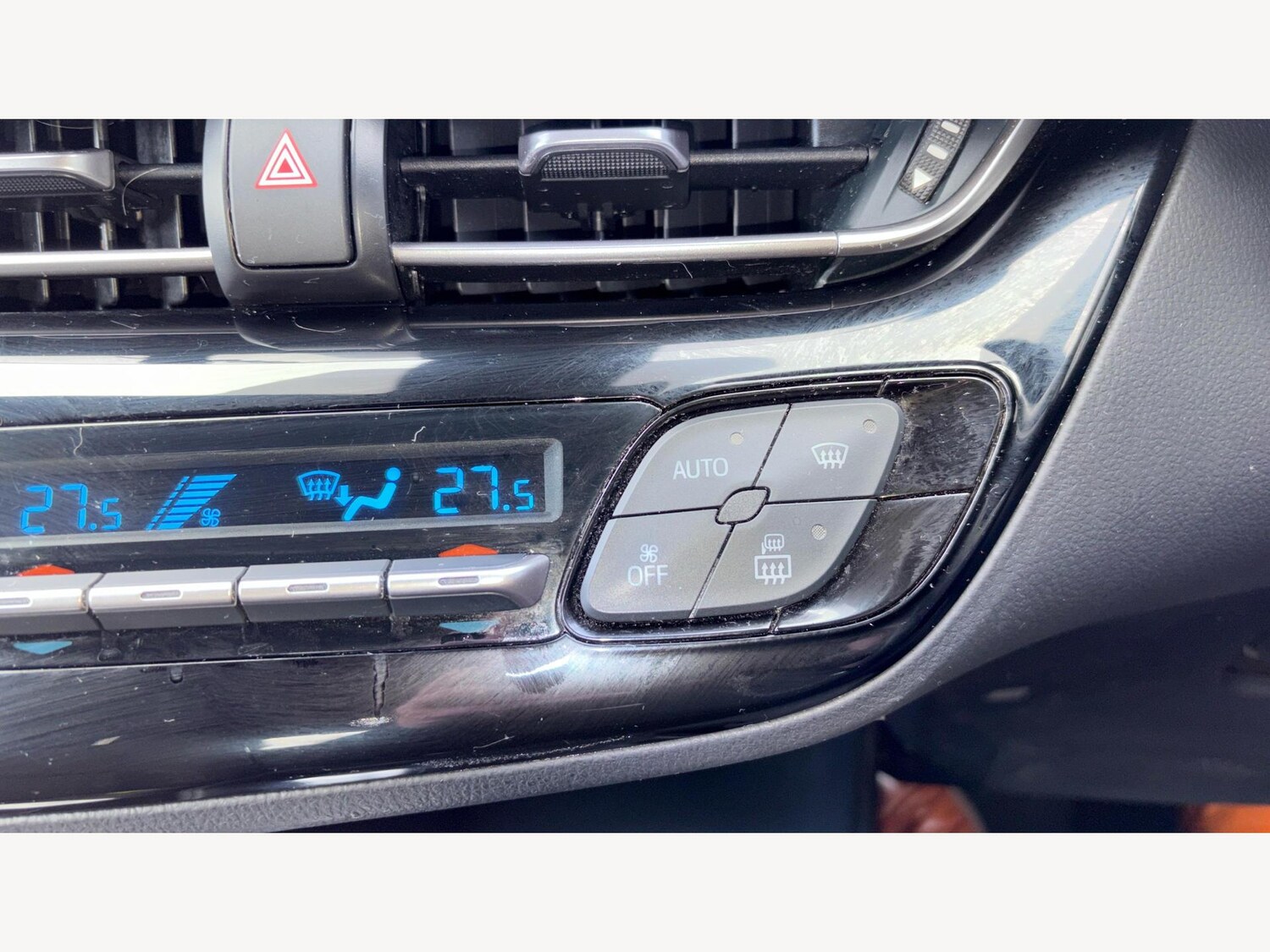 Used Toyota C-HR 2022 for sale - 77175077: Photo 23