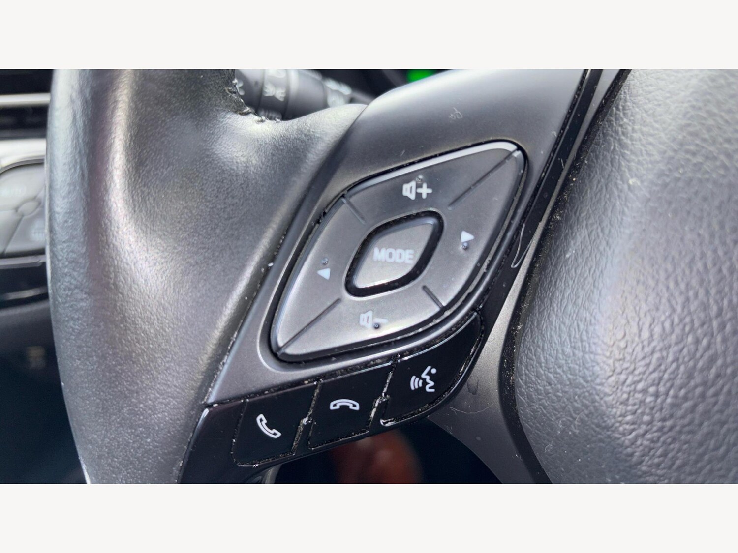 Used Toyota C-HR 2022 for sale - 77175077: Photo 26