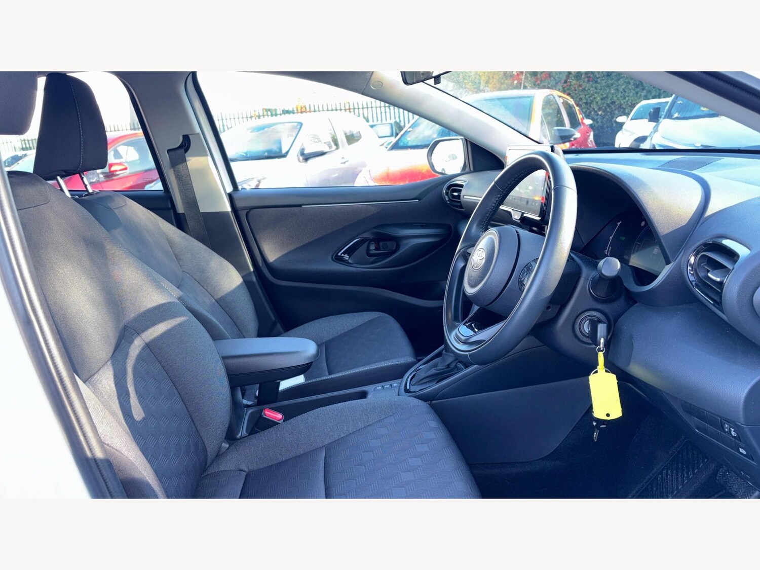 Used Toyota Yaris 2024 for sale - 77175079: Photo 13