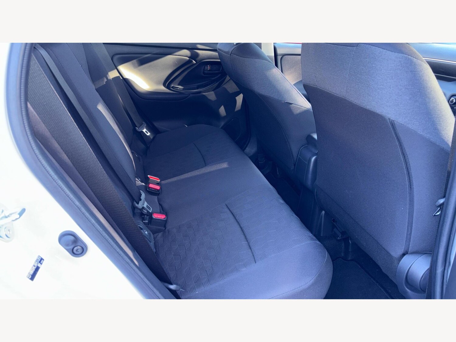 Used Toyota Yaris 2024 for sale - 77175079: Photo 14