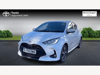 Used Toyota Yaris 2024 for sale - 77175079: Photo