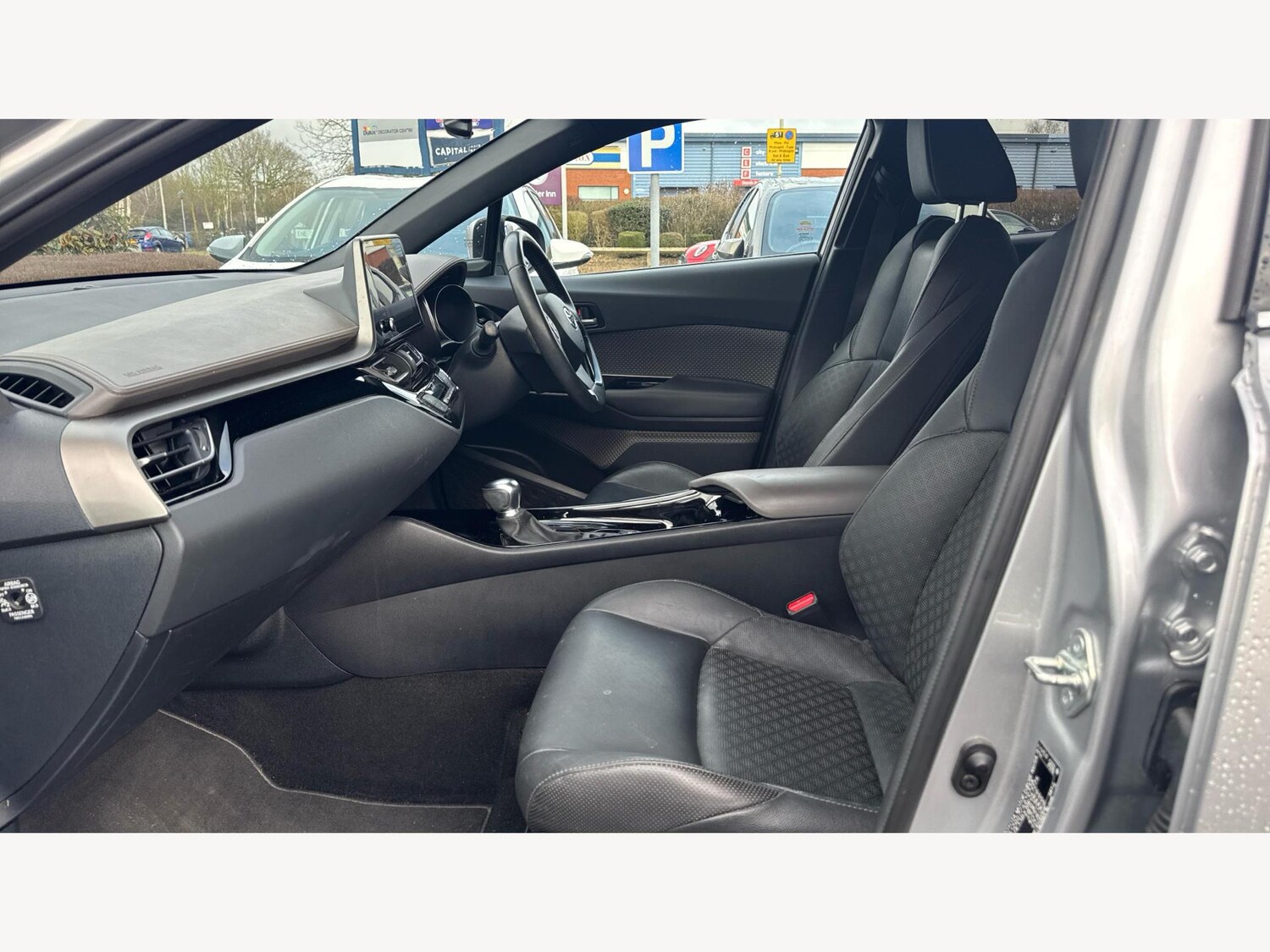 Used Toyota C-HR for sale - 77496717: Photo 12