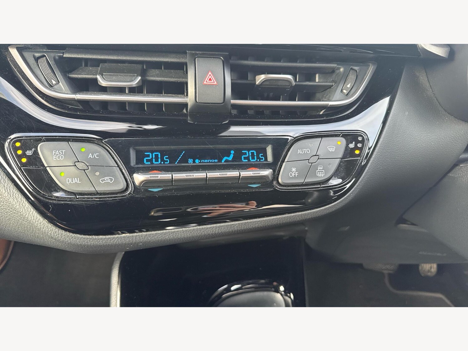 Used Toyota C-HR for sale - 77496717: Photo 22