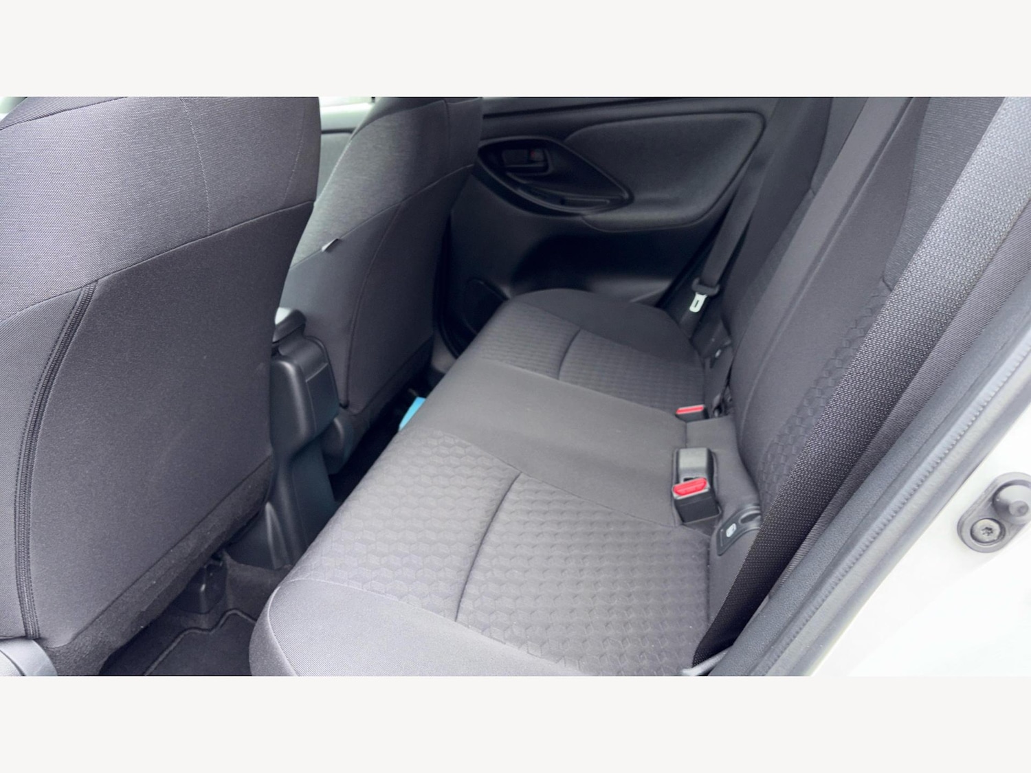 Used Toyota Yaris 2021 for sale - 77216075: Photo 15