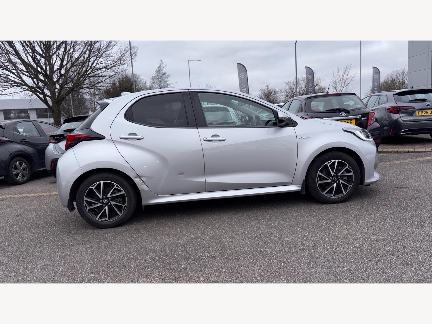 Used Toyota Yaris 2021 for sale - 77216075: Photo 18