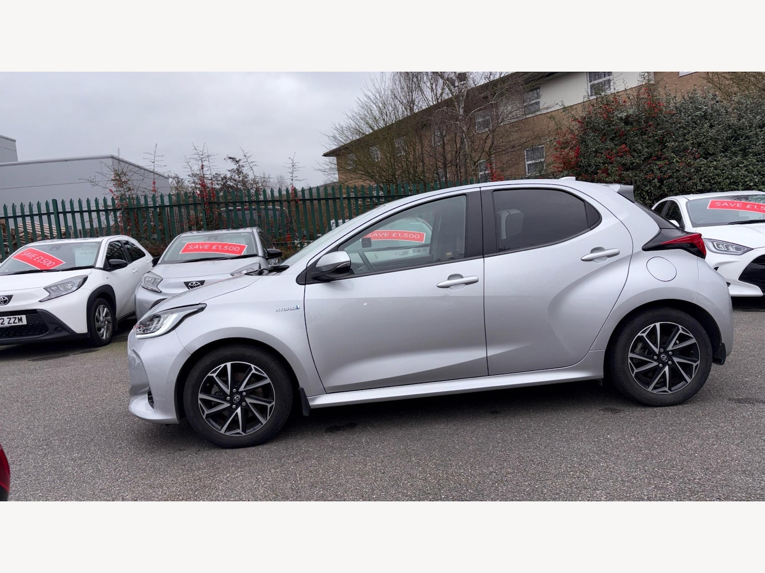 Used Toyota Yaris 2021 for sale - 77216075: Photo 19
