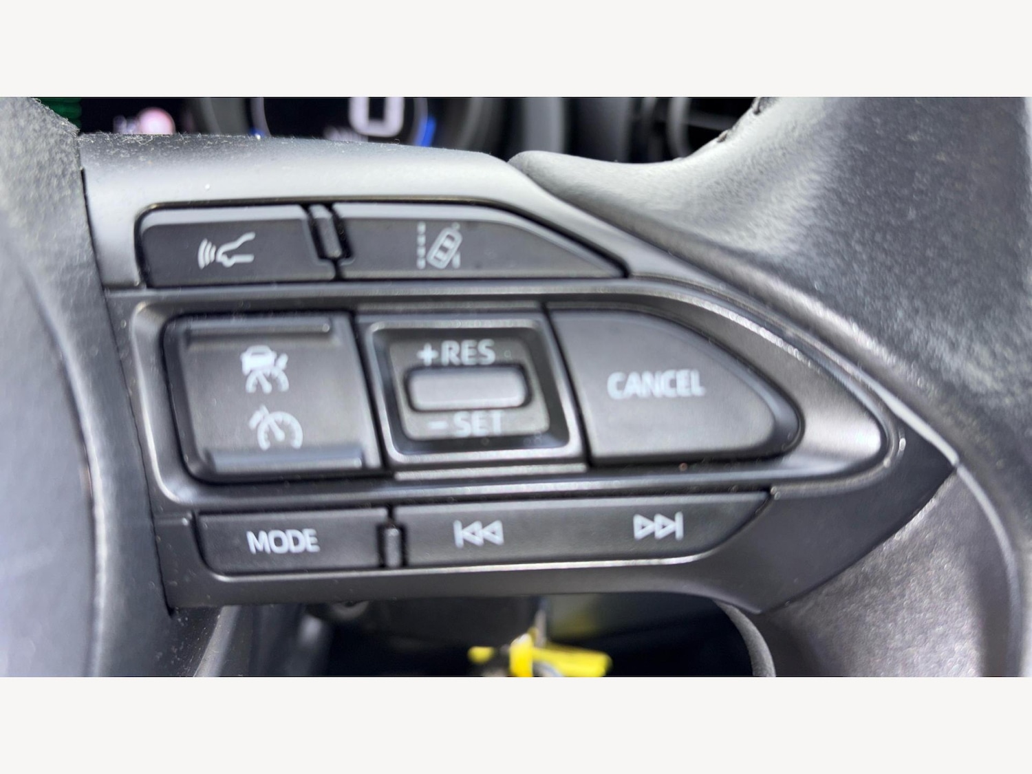 Used Toyota Yaris 2021 for sale - 77216075: Photo 25